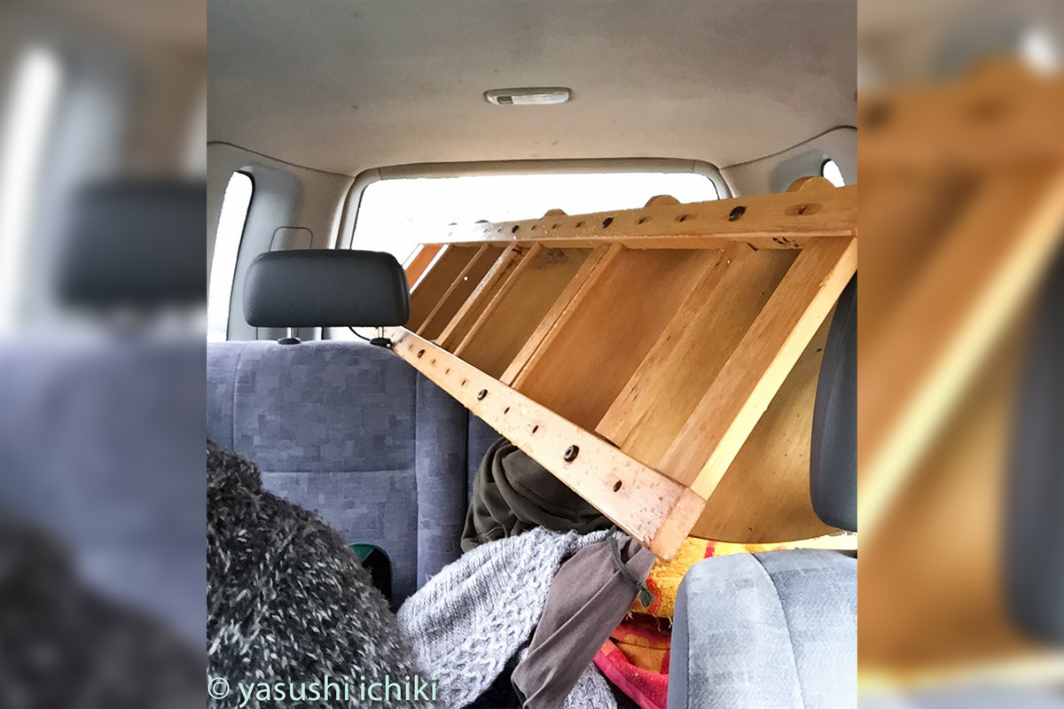 南海海槽地震專題6/一木康當時將貴重物品放到車上，開車赴學校避難。