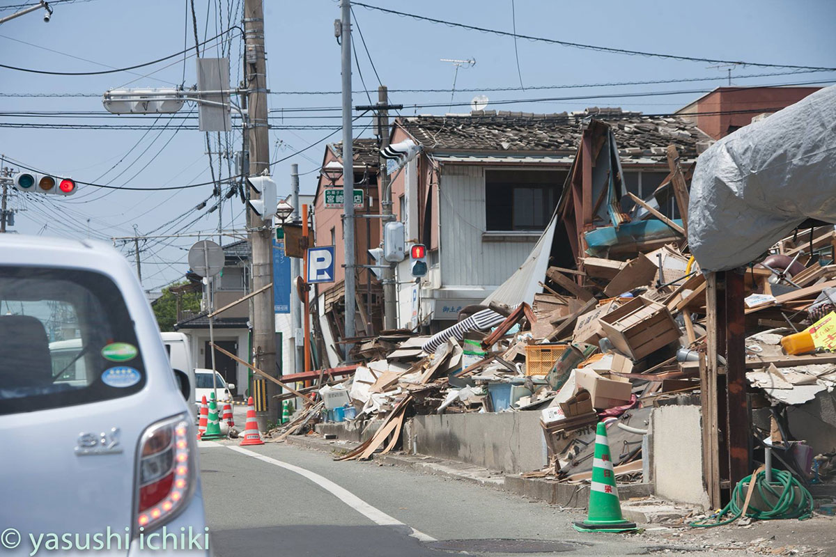 南海海槽地震專題6/一木康指出，熊本強震後許多以前家訪過的學生家中房屋全毀。
