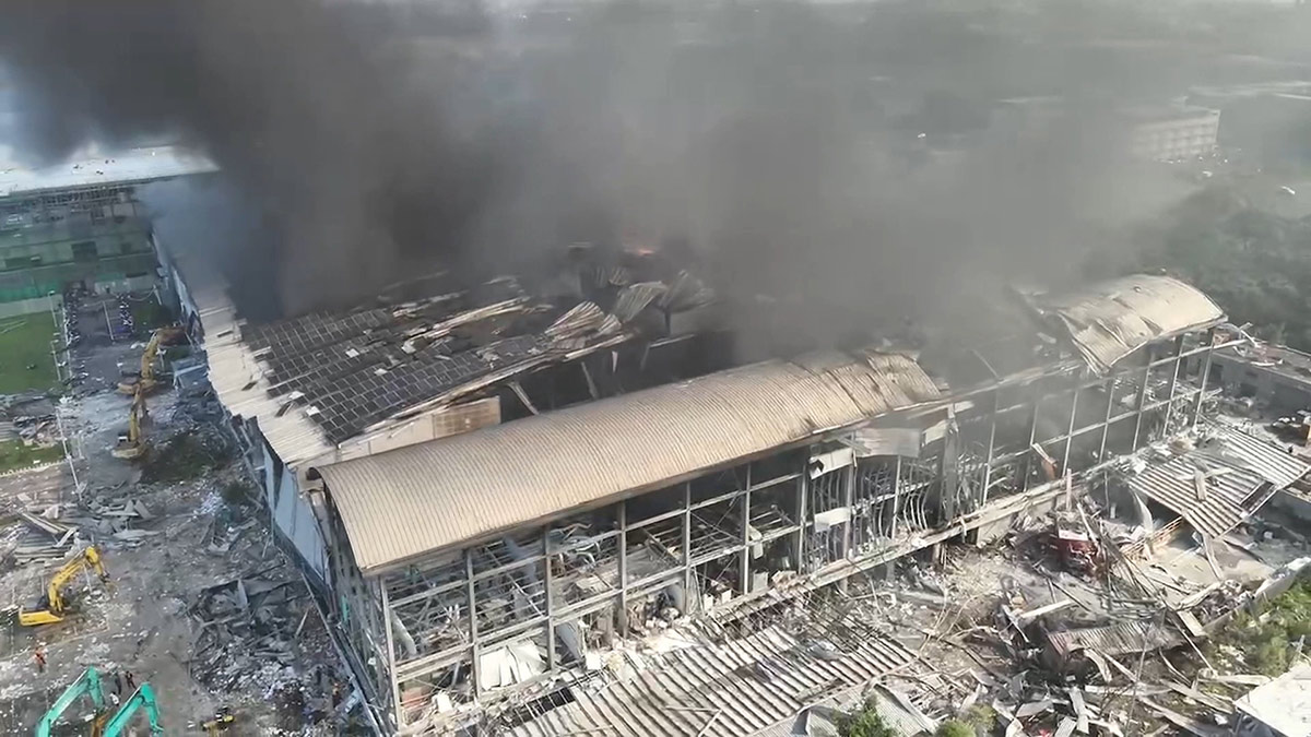 高爾夫球代工廠「明揚」９月22日發生爆炸，造成4名消防員殉職在內的10死111傷。