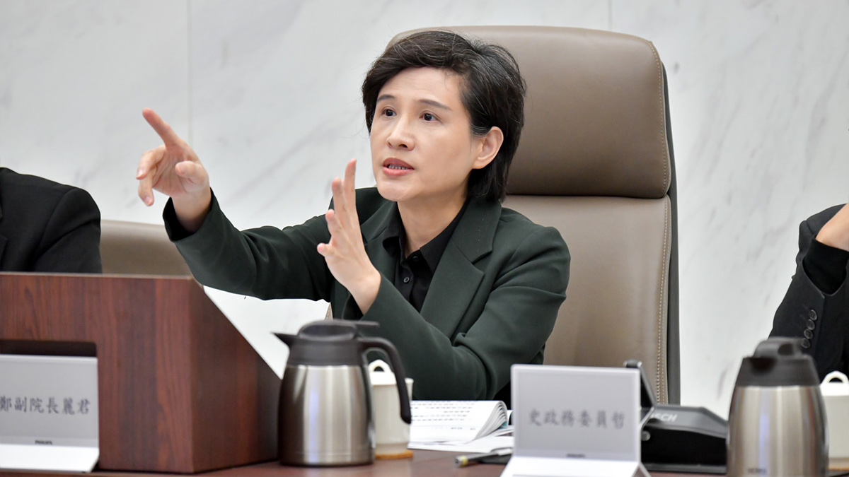 賴執政周年專輯/關稅談判小組由行政院副院長鄭麗君領軍。