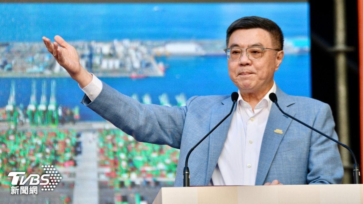 賴執政周年專輯/民進黨舉辦「人民是頭家」宣講,卓榮泰也跟著全台跑透透。