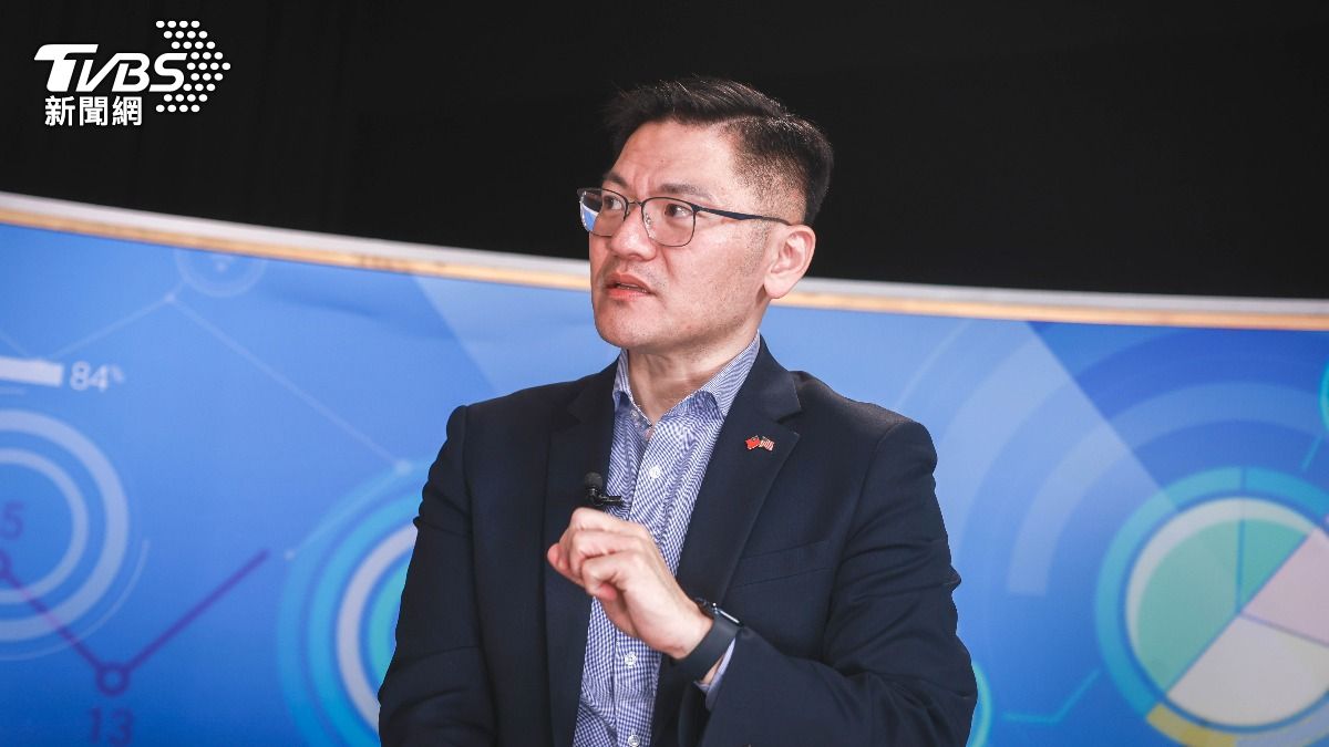 美國德州山姆休士頓州立大學政治系副教授翁履中接受《TVBS》主播葉佳蓉專訪,解析美中台之間的最新局勢。