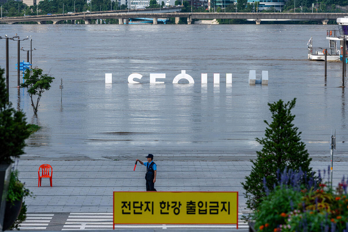 南韓2020年極端暴雨導致的洪災。© Sungwoo Lee / Greenpeace